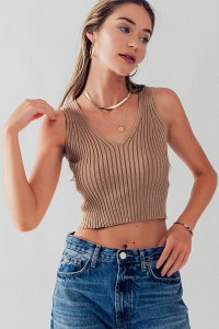FITTED RIBBED KNIT SWEATER TANK TOP