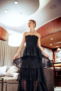 STRAPLESS RUFFLED TIERED LACE DRESS