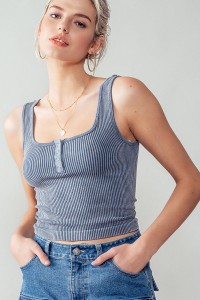 MINERAL WASHED SEAMLESS TANK TOP