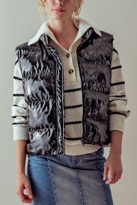 QUILTED SHINY LATEX ZIP UP PUFFER VEST