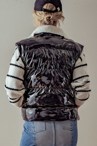 QUILTED SHINY LATEX ZIP UP PUFFER VEST