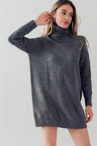THICK TURTLENECK LOOSE FIT KNIT SWEATER DRESS
