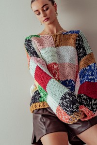 RELAXED FIT MULTICOLOR CHECKERED KNIT SWEATER