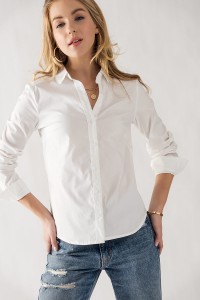 CLASSIC FIT BUTTON UP LONG SLEEVE SHIRT
