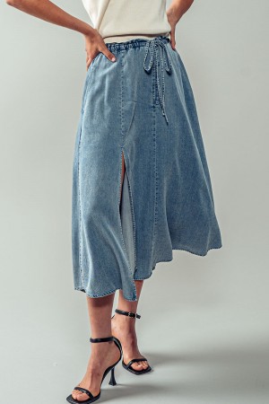 0927-3223<br/>Street Style Denim Skirt - Asymmetrical Leg Slit