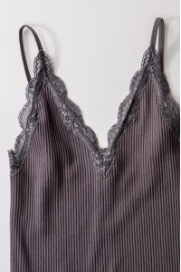 LACE TRIM RIBBED CAMI