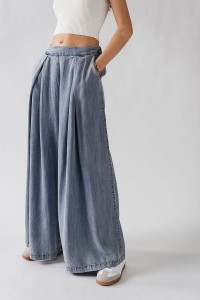 HIGH WAISTED PLEAT FRONT WIDE LEG PANTS
